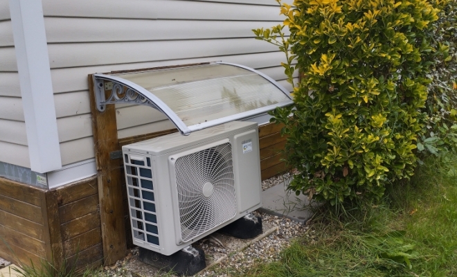 Installation de climatisation réversible pour un mobile home à VERTON, Rang-du-Fliers, C2L Pompe à Chaleur et Climatisation